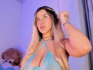 Lilii Moon's Live Sex Cam Show