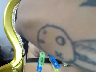 cabasweet-24's Live Sex Cam Show