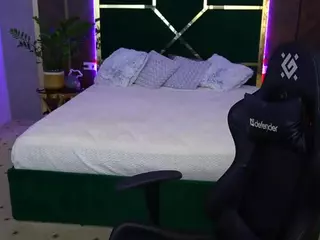 arielaniston's Live Sex Cam Show
