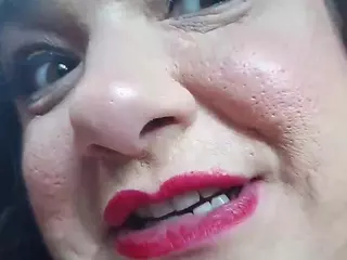 Iwazsoaking's Live Sex Cam Show