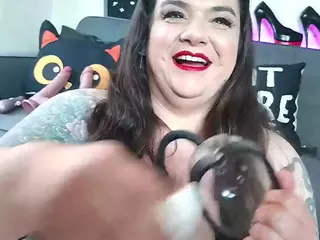 Iwazsoaking's Live Sex Cam Show