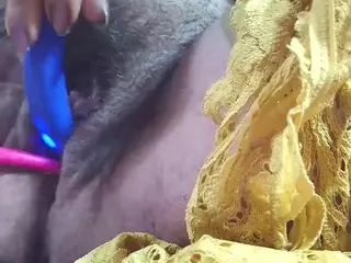 Iwazsoaking's Live Sex Cam Show