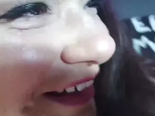 Iwazsoaking's Live Sex Cam Show