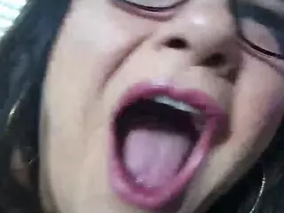 Iwazsoaking's Live Sex Cam Show