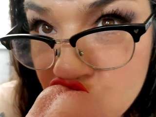 Live cam show with Iwazsoaking