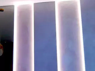 AzureWhisper's Live Sex Cam Show