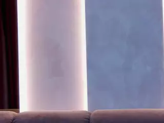 AzureWhisper's Live Sex Cam Show