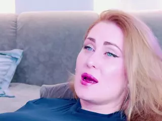 AzureWhisper's Live Sex Cam Show