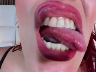 naughty-flower's Live Sex Cam Show