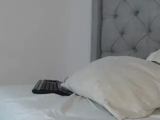 heaterr22's Live Sex Cam Show