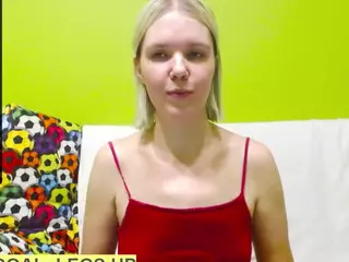 Roxy's Live Sex Cam Show
