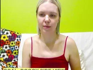 Roxy's Live Sex Cam Show
