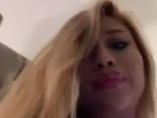 Andrea's Live Sex Cam Show