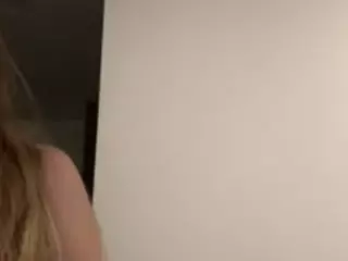 Andrea's Live Sex Cam Show