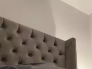 Andrea's Live Sex Cam Show