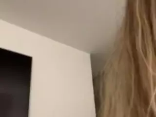 Andrea's Live Sex Cam Show