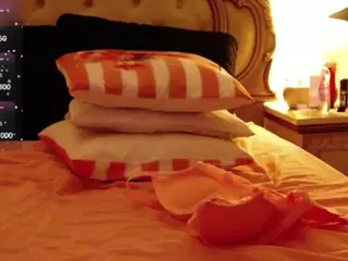 HessaHessy's Live Sex Cam Show