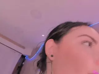 Julieta Vargas's Live Sex Cam Show