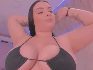 Julieta Vargas's Live Sex Cam Show
