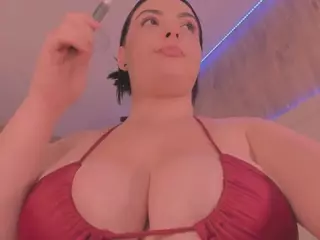 Julieta Vargas's Live Sex Cam Show