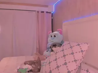 Julieta Vargas's Live Sex Cam Show