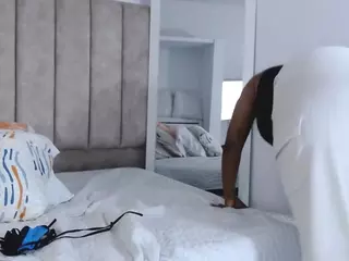 luisacastelx's Live Sex Cam Show