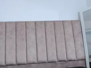 luisacastelx's Live Sex Cam Show