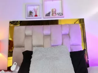 emma-rossee's Live Sex Cam Show