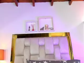 Emma R's Live Sex Cam Show