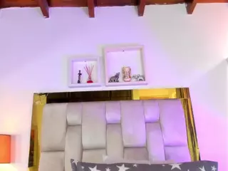 Emma R's Live Sex Cam Show