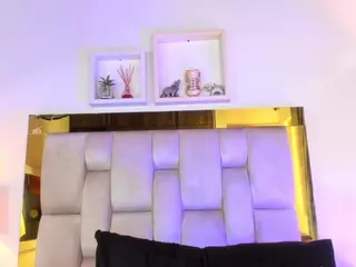 Emma R's Live Sex Cam Show