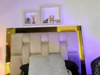 Emma R's Live Sex Cam Show