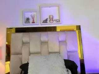Emma R's Live Sex Cam Show