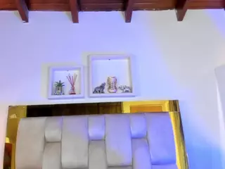 Emma R's Live Sex Cam Show