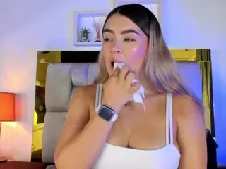 Emma R's Live Sex Cam Show