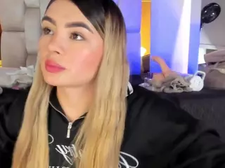 Emma R's Live Sex Cam Show