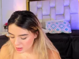Emma R's Live Sex Cam Show