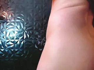 vicky-oba's Live Sex Cam Show
