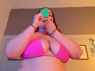 allasskaa's Live Sex Cam Show