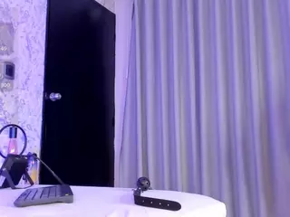 Dana-Haze's Live Sex Cam Show