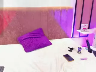 kim-sttone's Live Sex Cam Show
