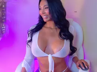 MEEGAN IS BACK's Live Sex Cam Show