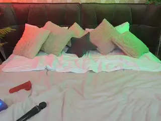 littleshyyy's Live Sex Cam Show