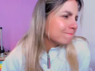 VAIOLET's Live Sex Cam Show