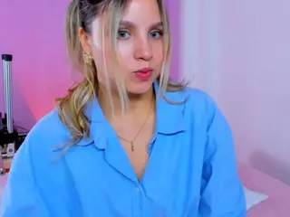VAIOLET's Live Sex Cam Show
