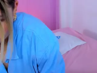 VAIOLET's Live Sex Cam Show