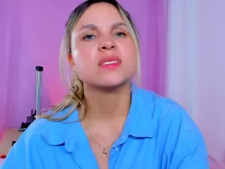 VAIOLET's Live Sex Cam Show