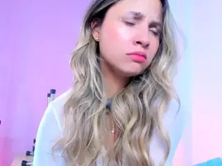 VAIOLET's Live Sex Cam Show