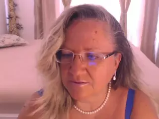 Arony's Live Sex Cam Show