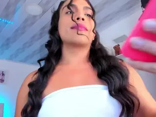 britany-hot's Live Sex Cam Show